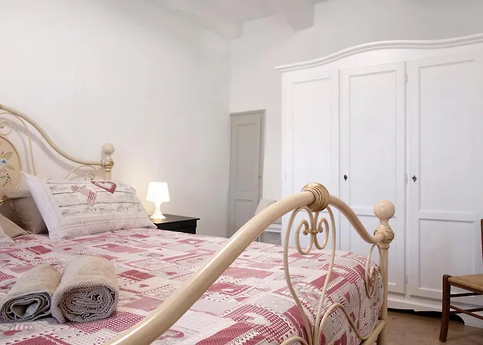 La Vecchia Torre Appartement Porto Valtravaglia